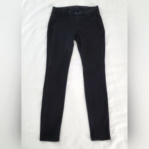 Uniqlo Pull On Black Jegging | M